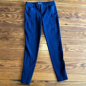 Old Navy Blue Pixie Pants - Size 6
